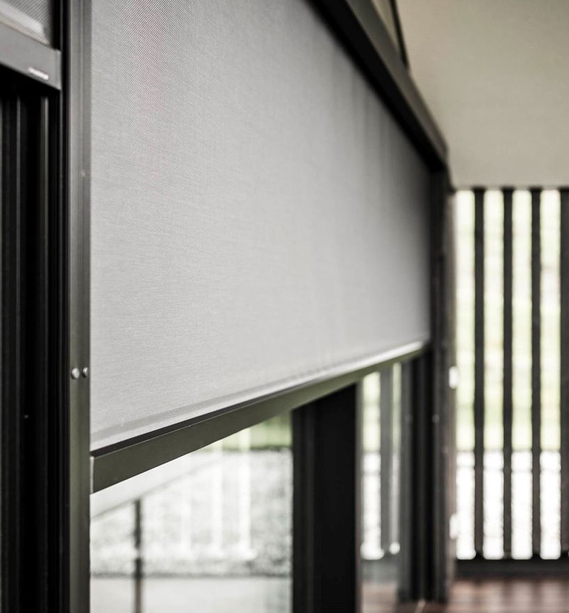 Projekt: Wohnhaus Eisacktal - Tip Top Fenster & Systeme - Verglasungen mit Zip-Beschattung und Fenster aus Südtirol