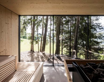 Die finnische Sauna mit Panoramafenster