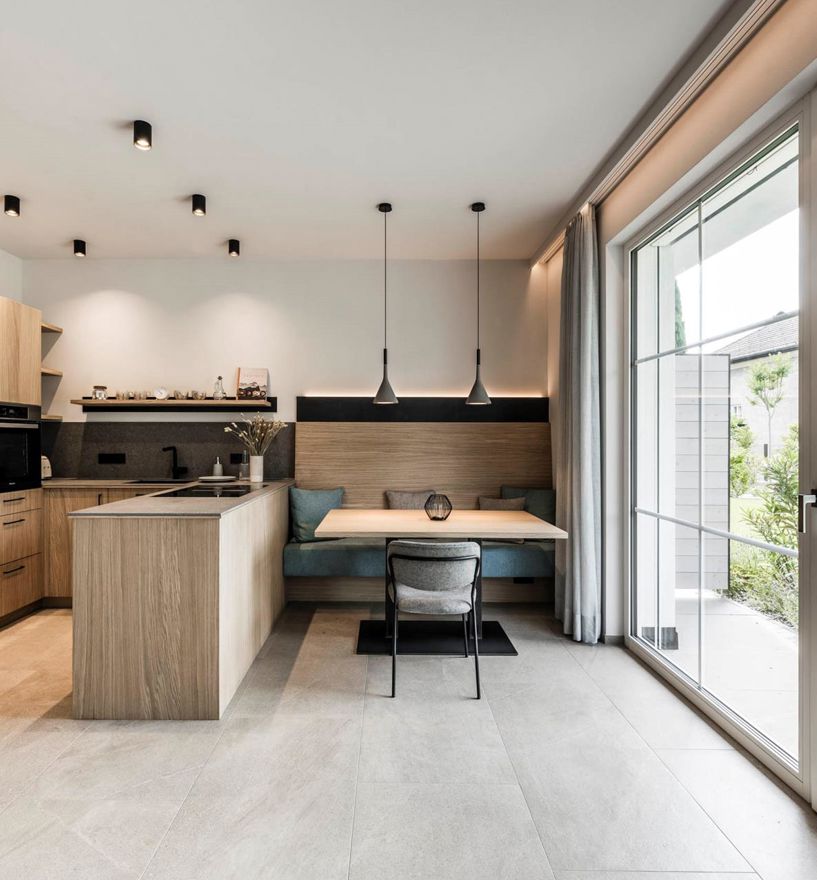 Projekt: Wohnhaus Lana - Tip Top Fenster & Systeme - Türen und Fenster mit Sprossen aus Südtirol