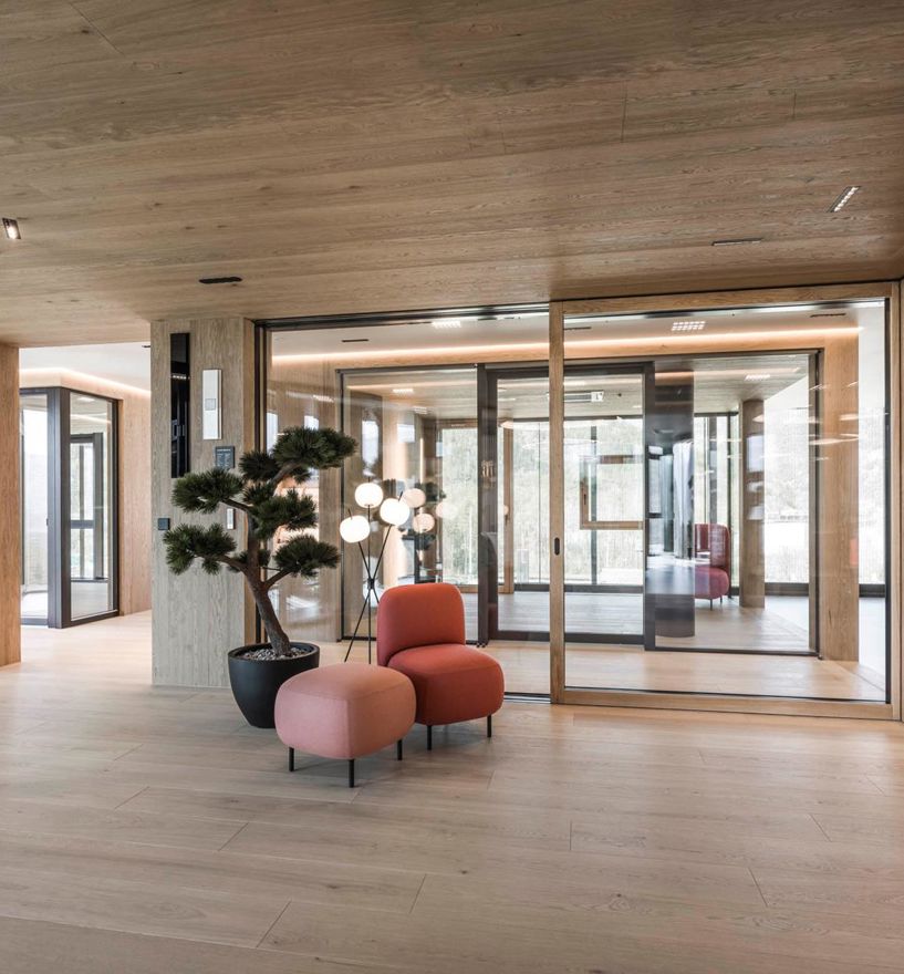 Showroom im Interior Tower