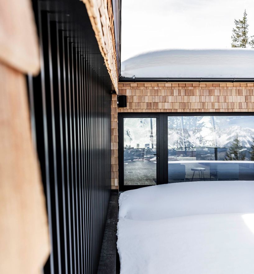 Projekt: Starthaus am Hahnenkamm Kitzbühel - Tip Top Fenster & Systeme - Hebe-Schiebetüren und Verglasungen aus Südtirol