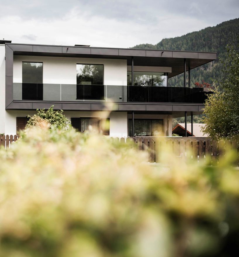 Projekt: Wohnhaus Mühlbach - Tip Top Fenster & Systeme - Fenster, Türen und Beschattung